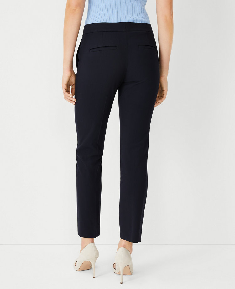 The Petite Ankle Pant In Seasonless Stretch - Curvy Fit