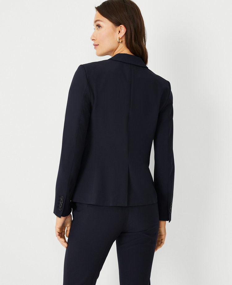 The One-Button Blazer in Seasonless Stretch