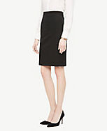 The Seamed Pencil Skirt in Seasonless Stretch carousel Product Image 4
