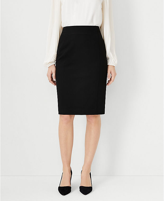 The Tall Seamed Pencil Skirt in Seasonless Stretch