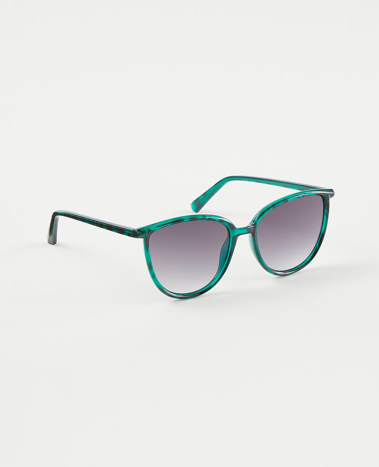 Ann Taylor Beveled Edge Round Sunglasses In Vibrant Clover  display picture 1