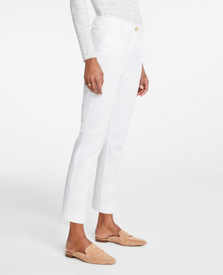 white cropped capri pants