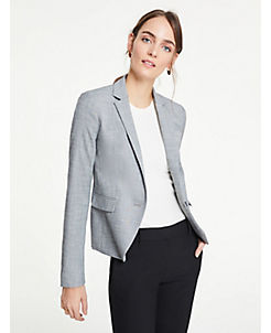 Petite Suits for Women: Perfectly Polished in Style | ANN TAYLOR