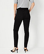 Petite Curvy Mid Rise Skinny Jeans in Jet Black Wash carousel Product Image 2