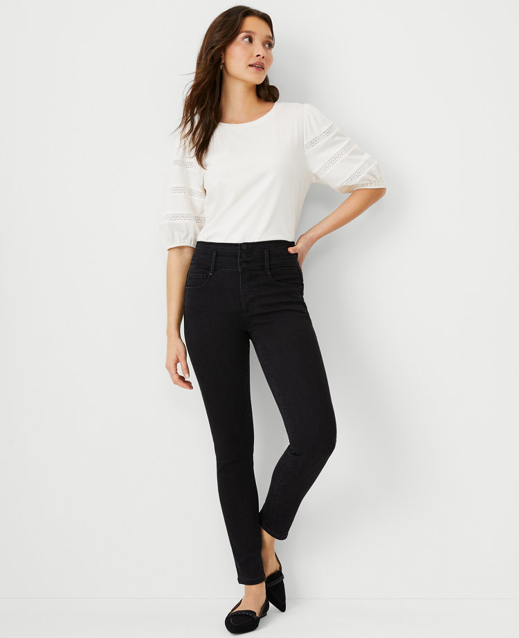 Petite Curvy Sculpting Pocket High Rise Skinny Jeans in Black