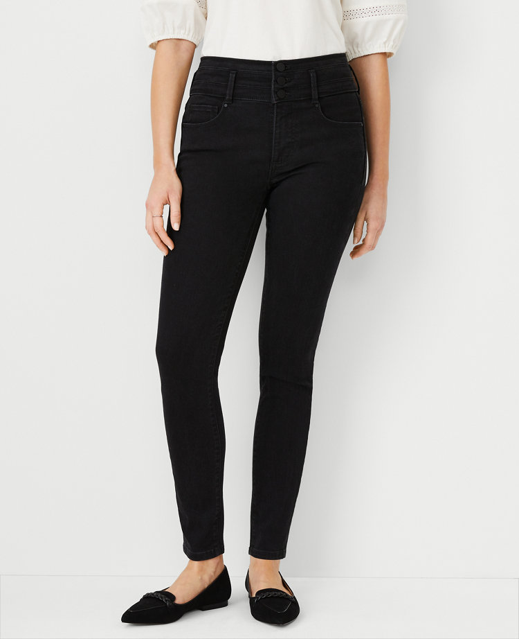 black high waisted jeans curvy