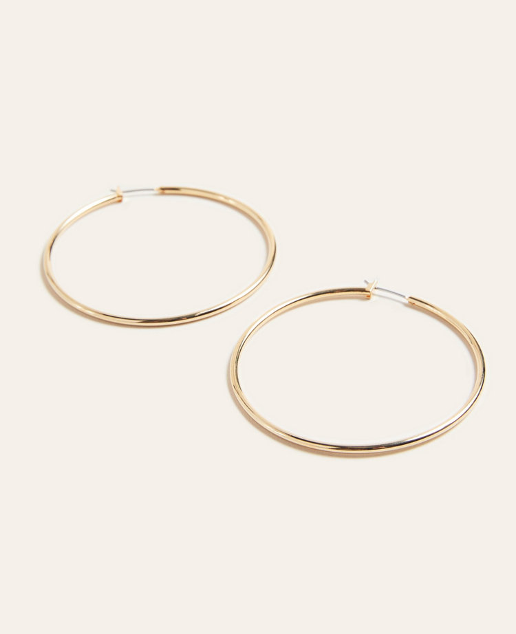 Essential Hoop Earrings