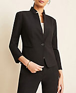 The Notched Blazer in Seasonless Stretch carousel Product Image 3