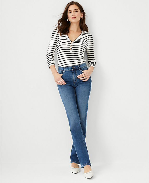 Petite Curvy Sculpting Pocket Mid Rise Boot Cut Jeans in Mid Stone Wash