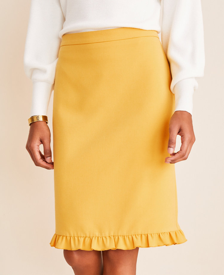 Petite Doubleweave Ruffle Hem Pencil Skirt