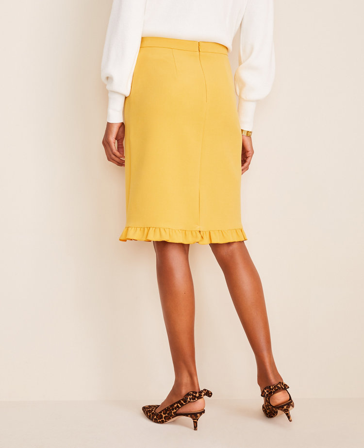 High waisted ruffle outlet hem pencil skirt