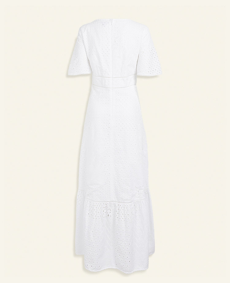 maxi day dress with sleeves