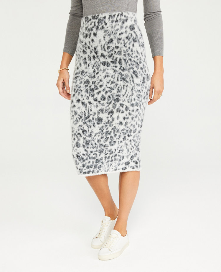 petite leopard skirt