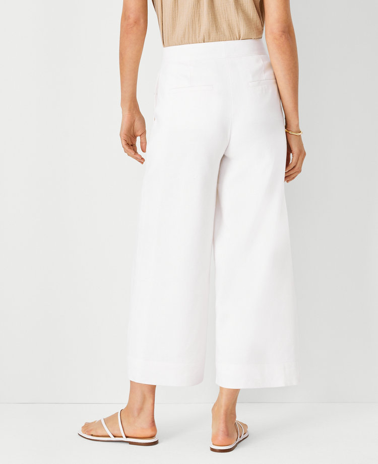 The Petite Sailor Wide Leg Crop Pant in Linen Blend