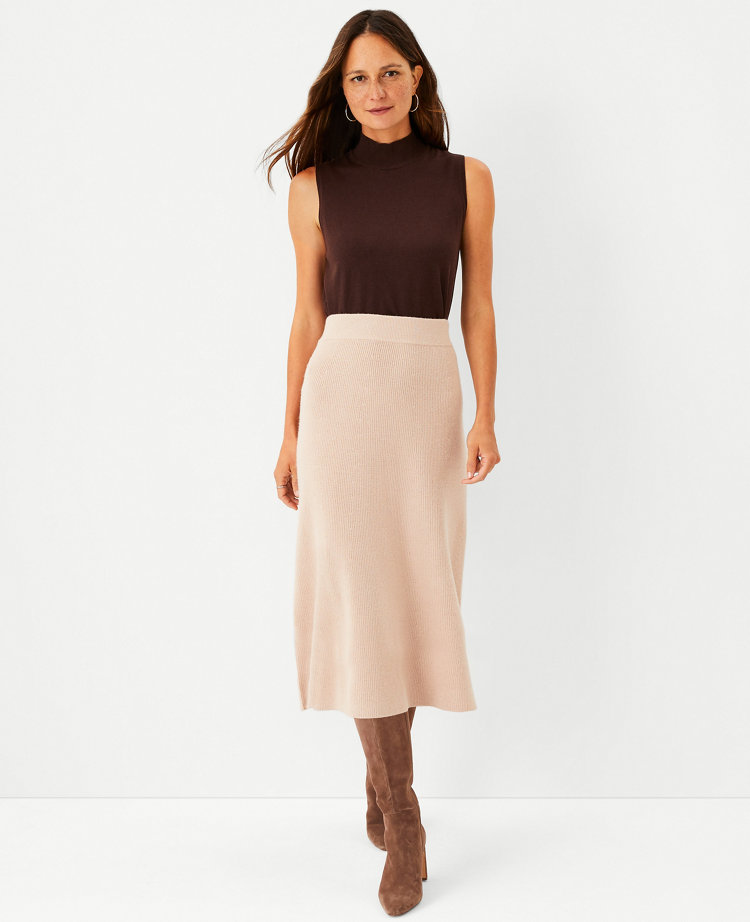 Ribbed Full Sweater Skirt