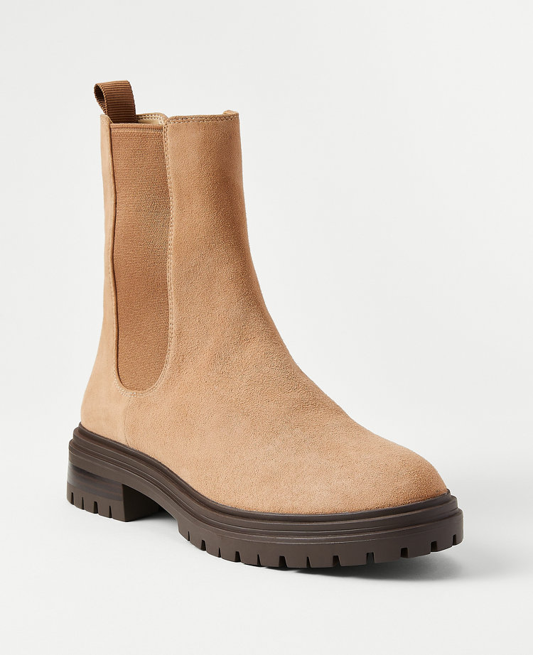 Ann taylor store chelsea boots