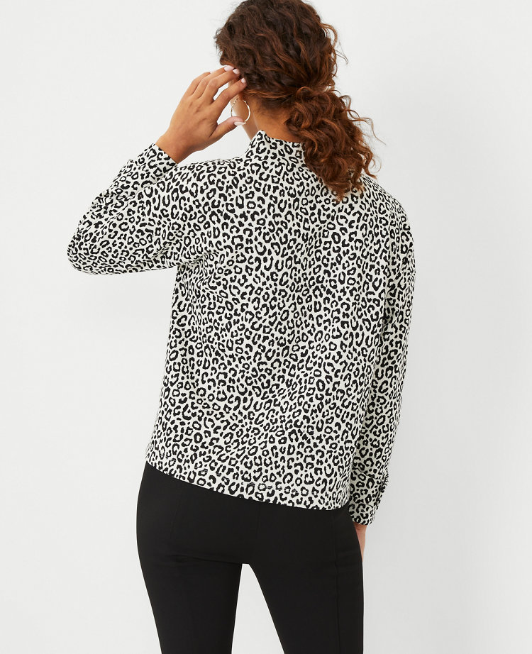 Leopard print mock neck top online