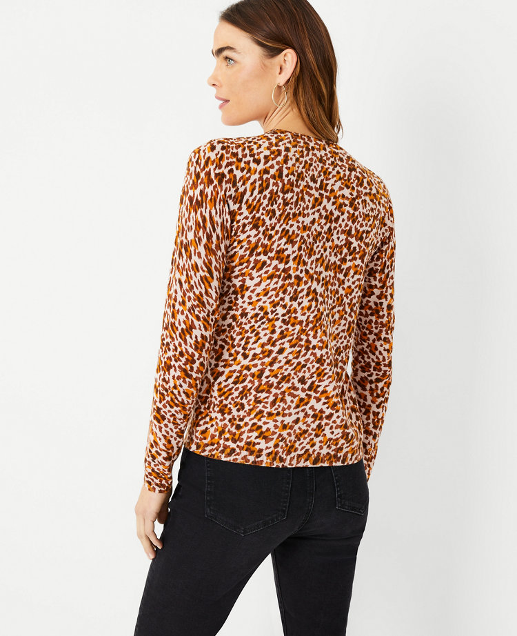 Ann taylor loft leopard on sale sweater