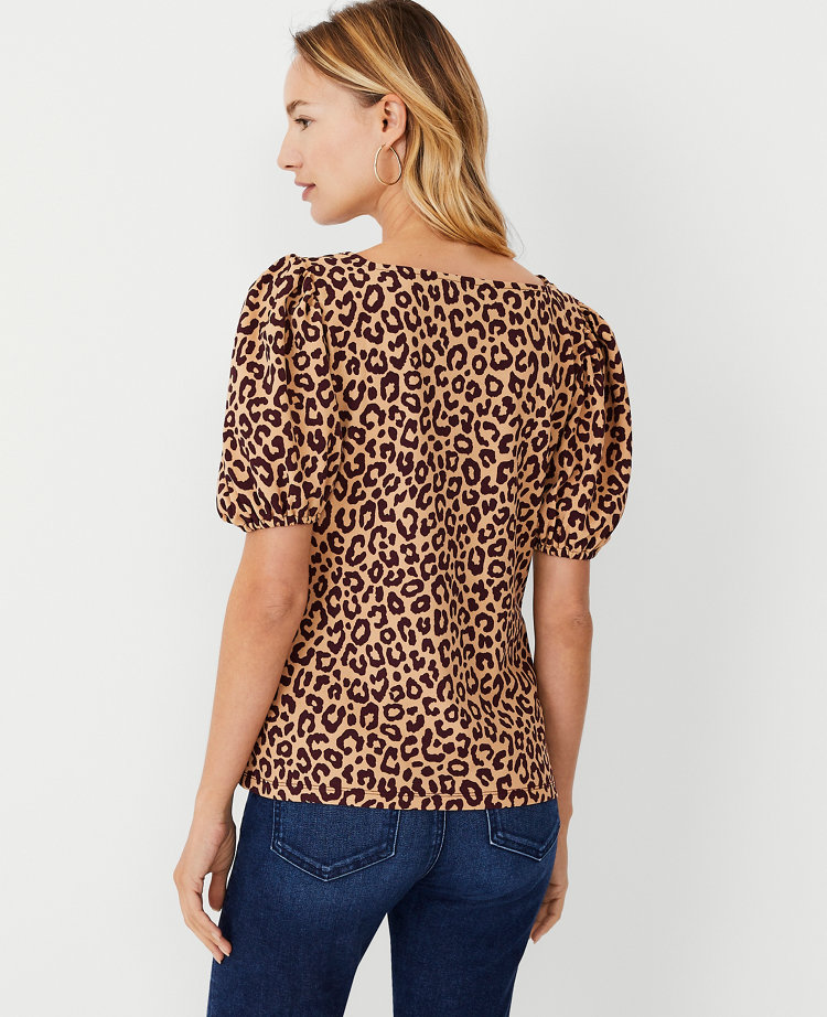 Leopard print top 2025 with puff sleeves