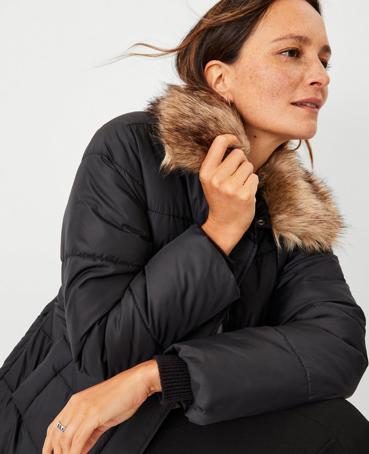 Petite Faux Fur Collar Puffer Coat