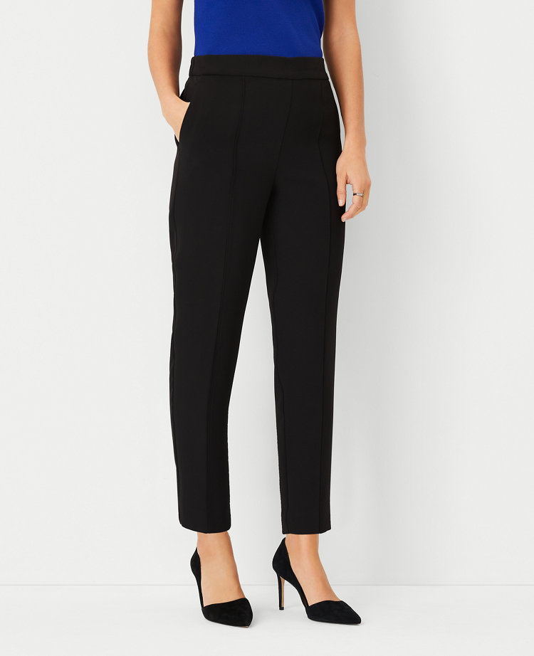 The Pull On Kick Crop Pant in Twill