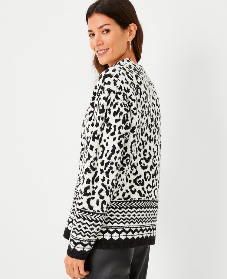 Black and white animal print sweater store