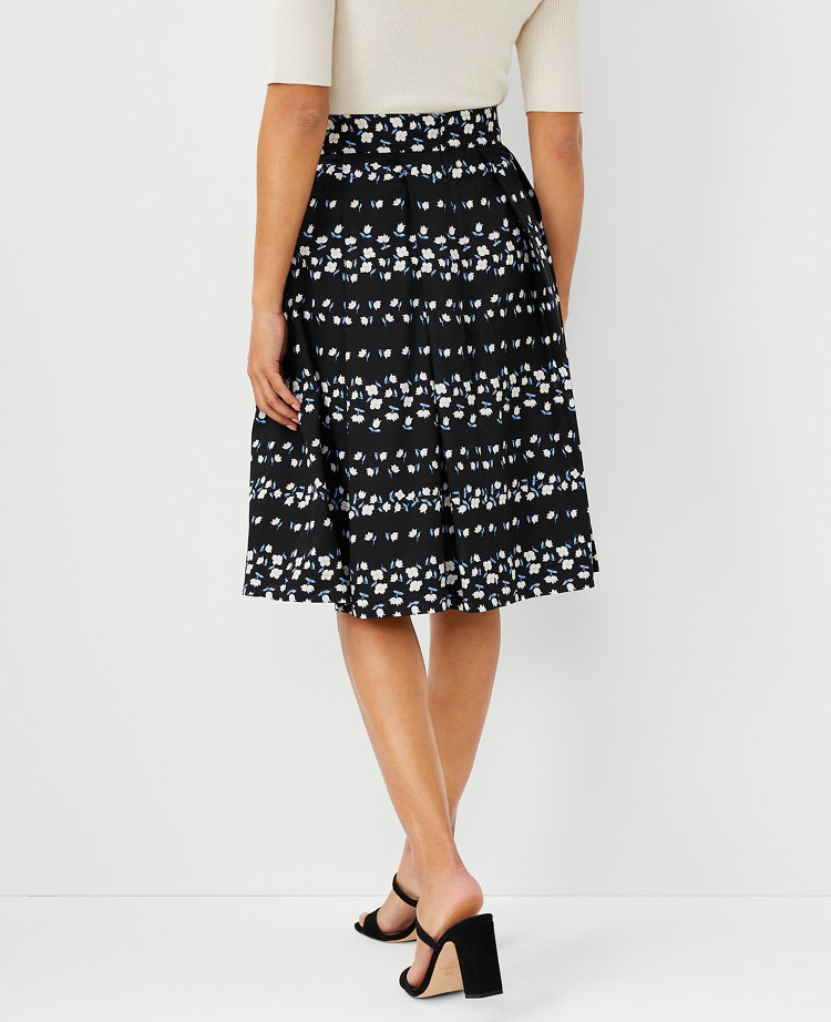 Floral Chain Pleated Skirt