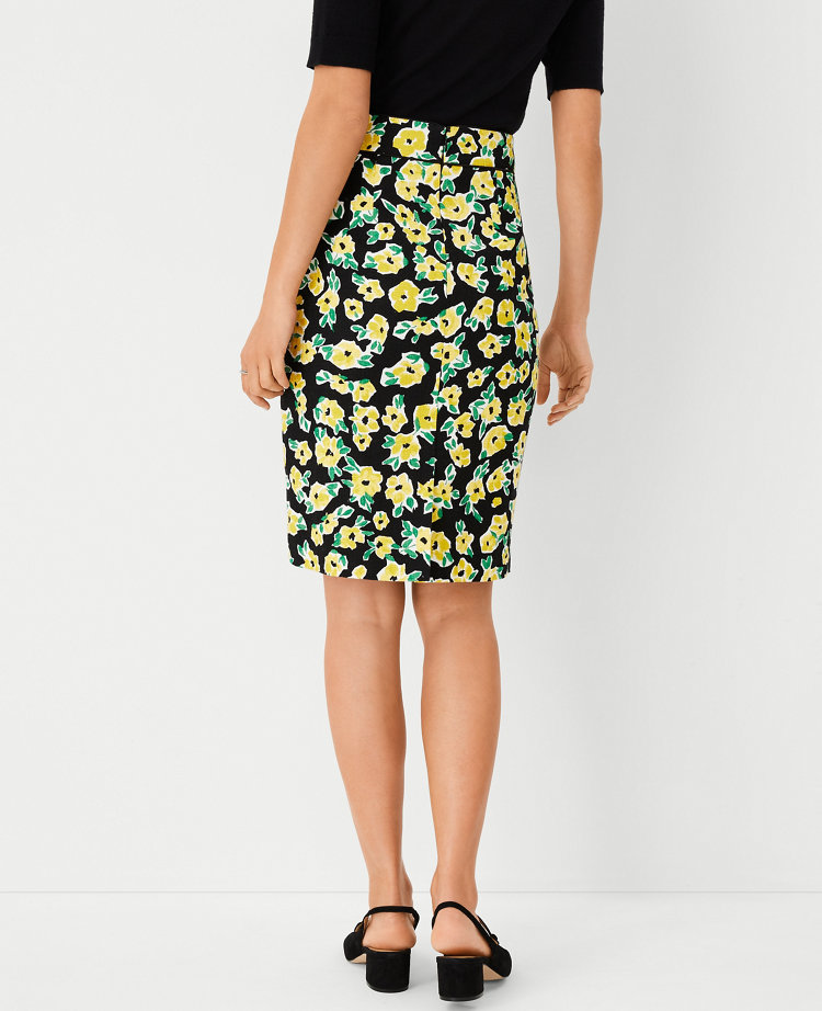 Pink flowered pencil skirt