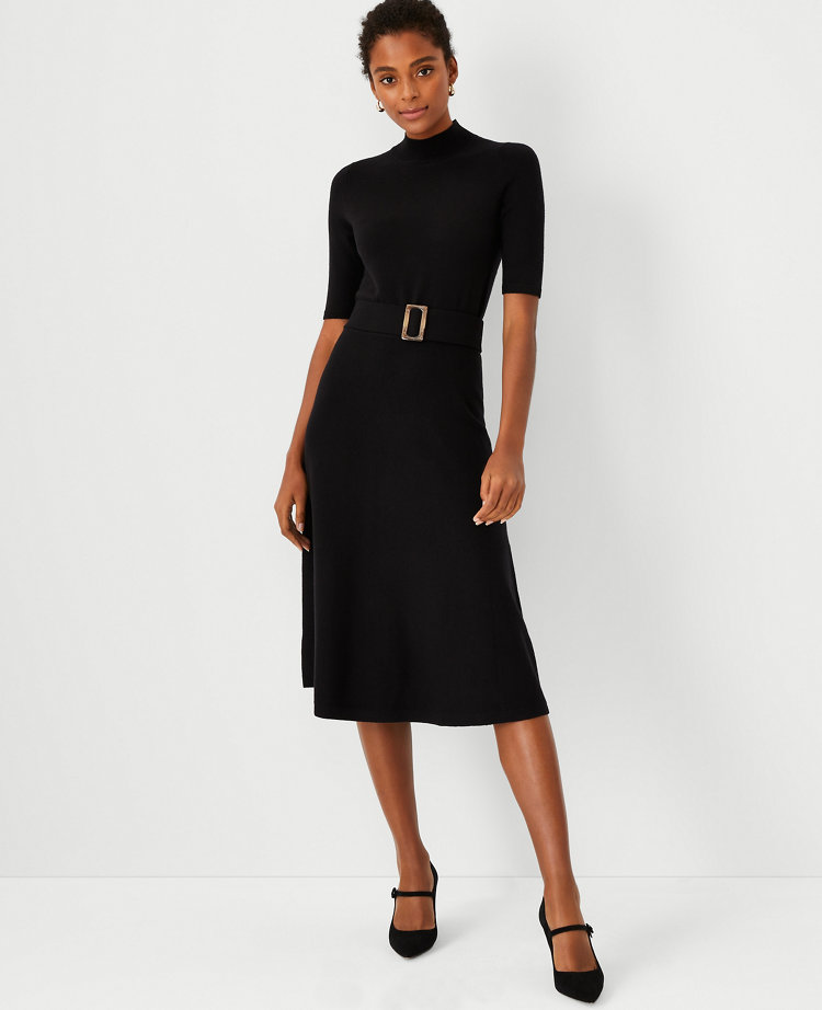 Big Bust Hourglass Dress Finds at Ann Taylor –