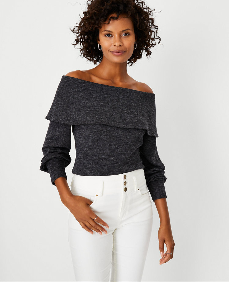 Shoulderless sweatshirt best sale