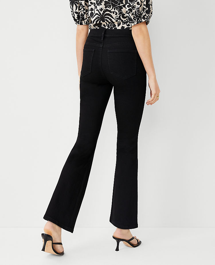 Sculpting Pocket Mid Rise Boot Cut Jeans in Black