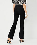 Sculpting Pocket Mid Rise Boot Cut Jeans in Black carousel Product Image 2