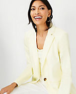 The Petite Hutton Blazer in Linen Blend Twill carousel Product Image 3