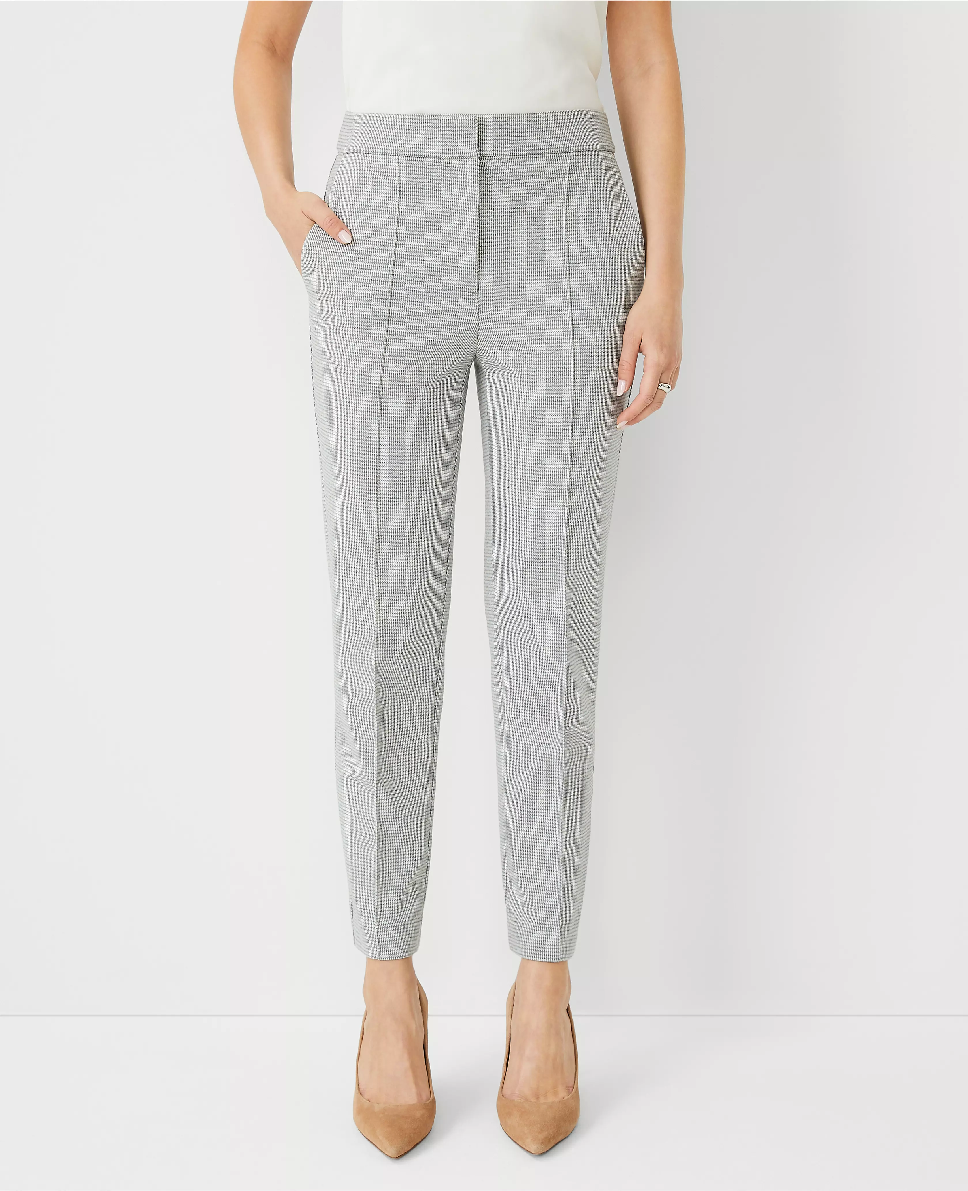 The Eva Ankle Pant in Houndstooth Knit