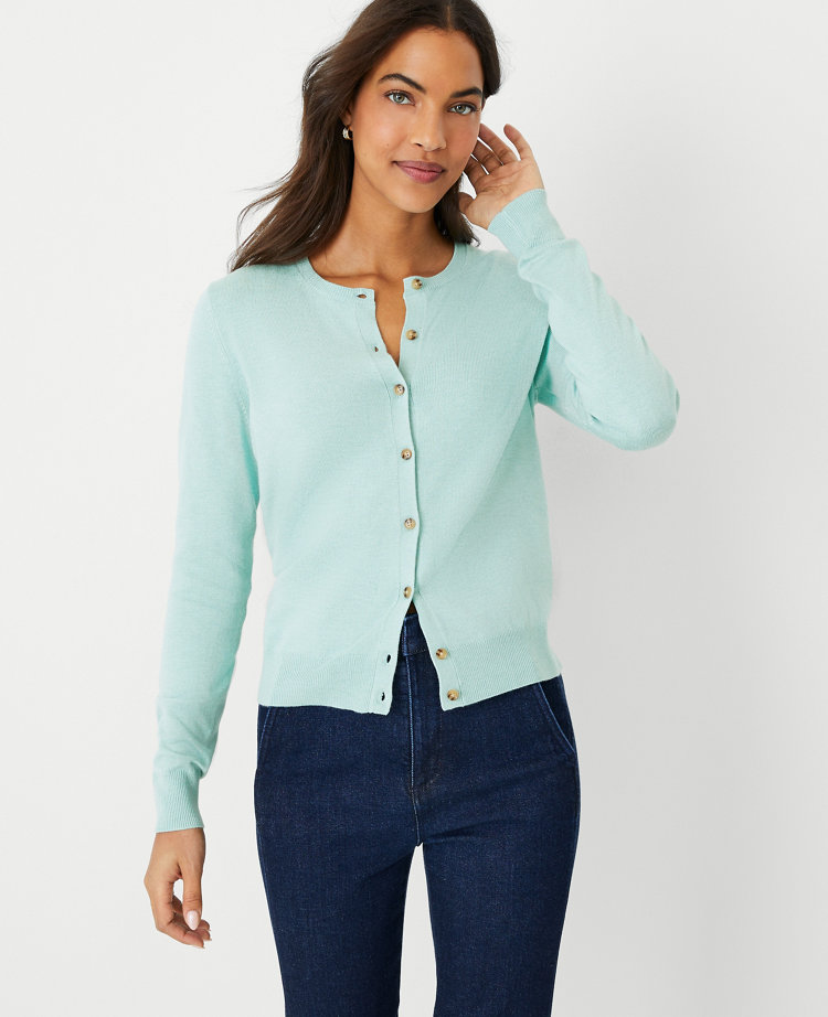 Women's heavy cardigan outlet sweaters