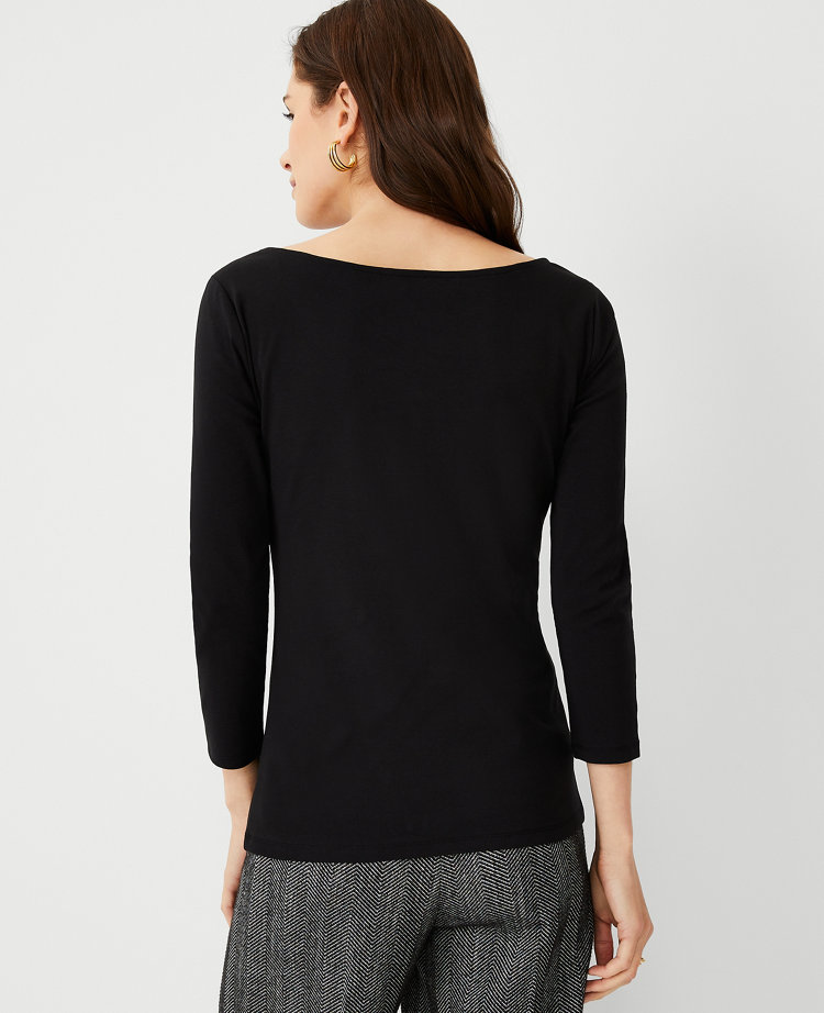 3/4 Sleeve Scoop Neck Top