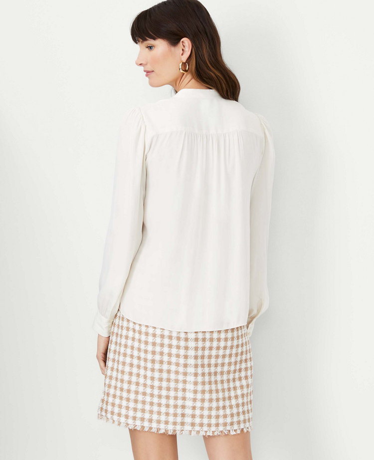 Shirt Waister with Shoulder Yoke Detail
