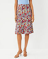 Curvy Floral Seamed Midi Skirt carousel Product Image 1