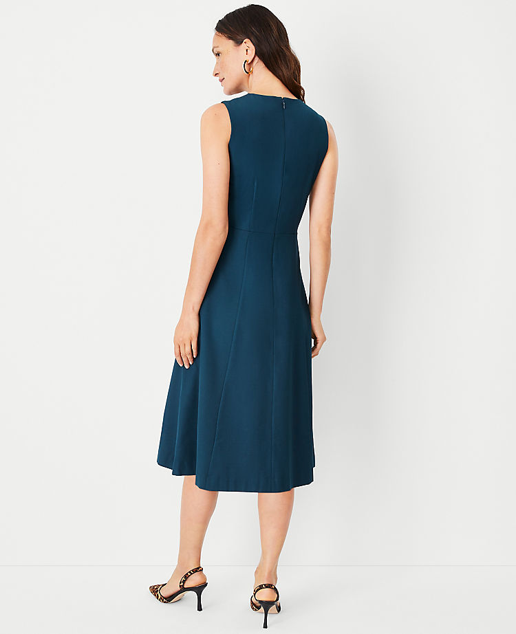 The Crew Neck Midi Dress in Airy Wool Blend