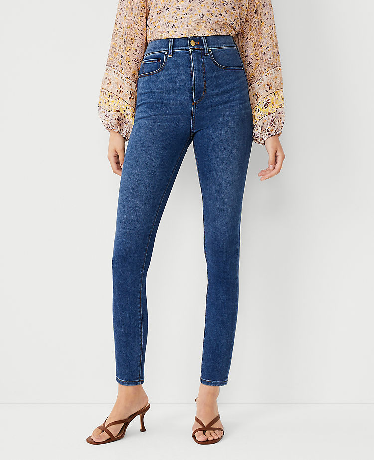 Curvy Sculpting Pocket Highest Rise Skinny Jeans in Classic Mid Wash