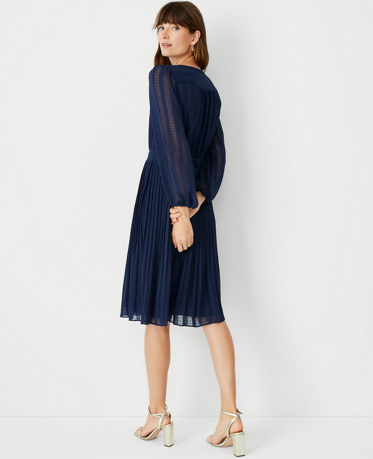 Ann taylor shop pleated flare dress