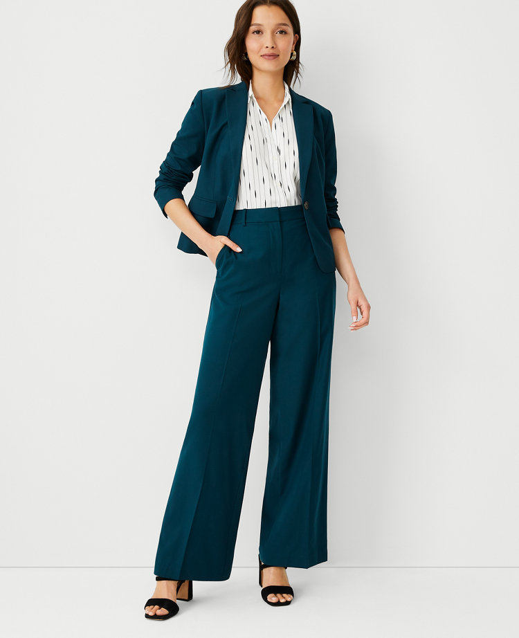 The Petite Wide Leg Pant in Airy Wool Blend - Curvy Fit