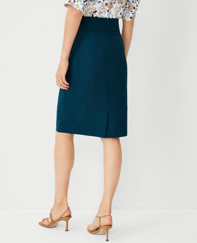 The Petite High Waist Seamed Pencil Skirt in Airy Wool Blend