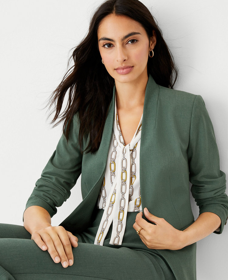 The Petite Cutaway Blazer in Bi-Stretch