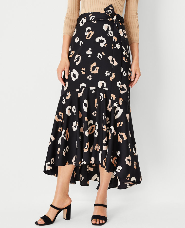 Petite leopard hotsell print maxi skirt