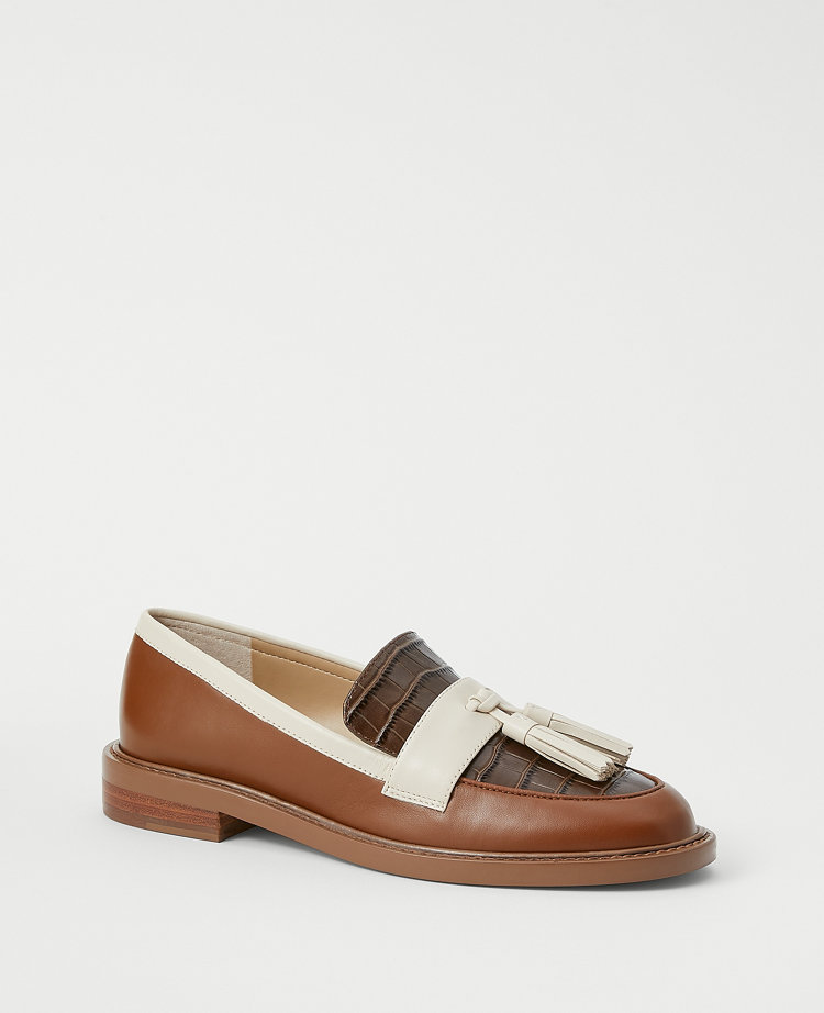 Embossed Chunky Tassel Leather Loafers