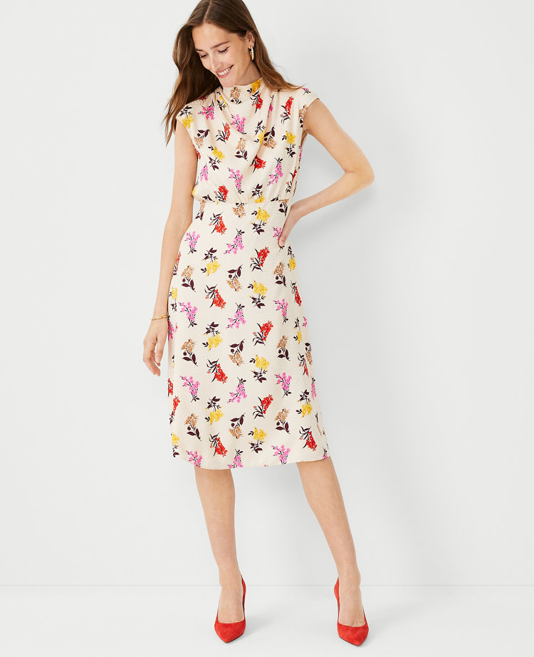 Ann taylor 2025 floral dress