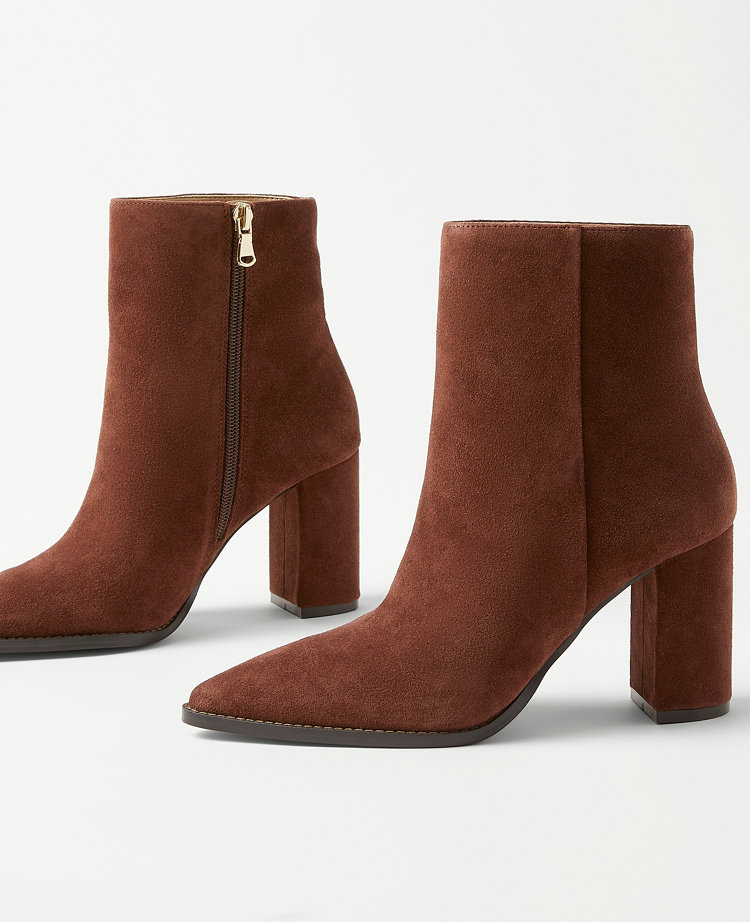 Shelbold pointy store toe booties