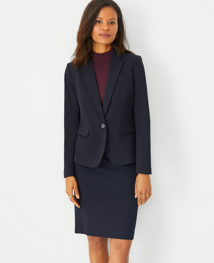 The Notched One Button Blazer in Seasonless Stretch