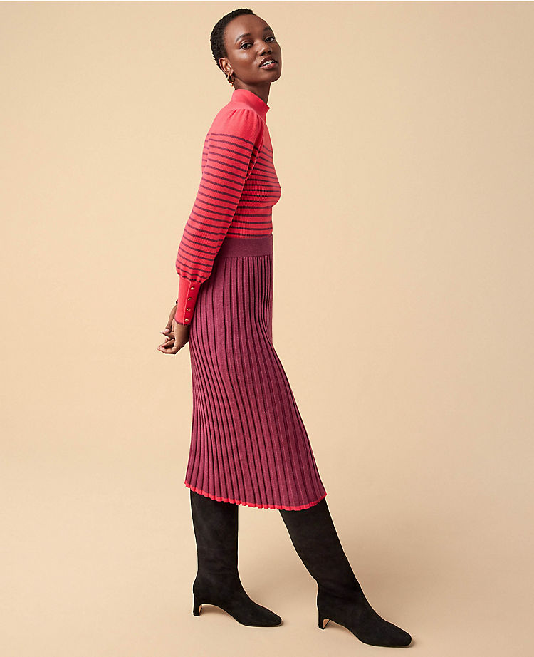 Tipped Pleated Column Sweater Skirt